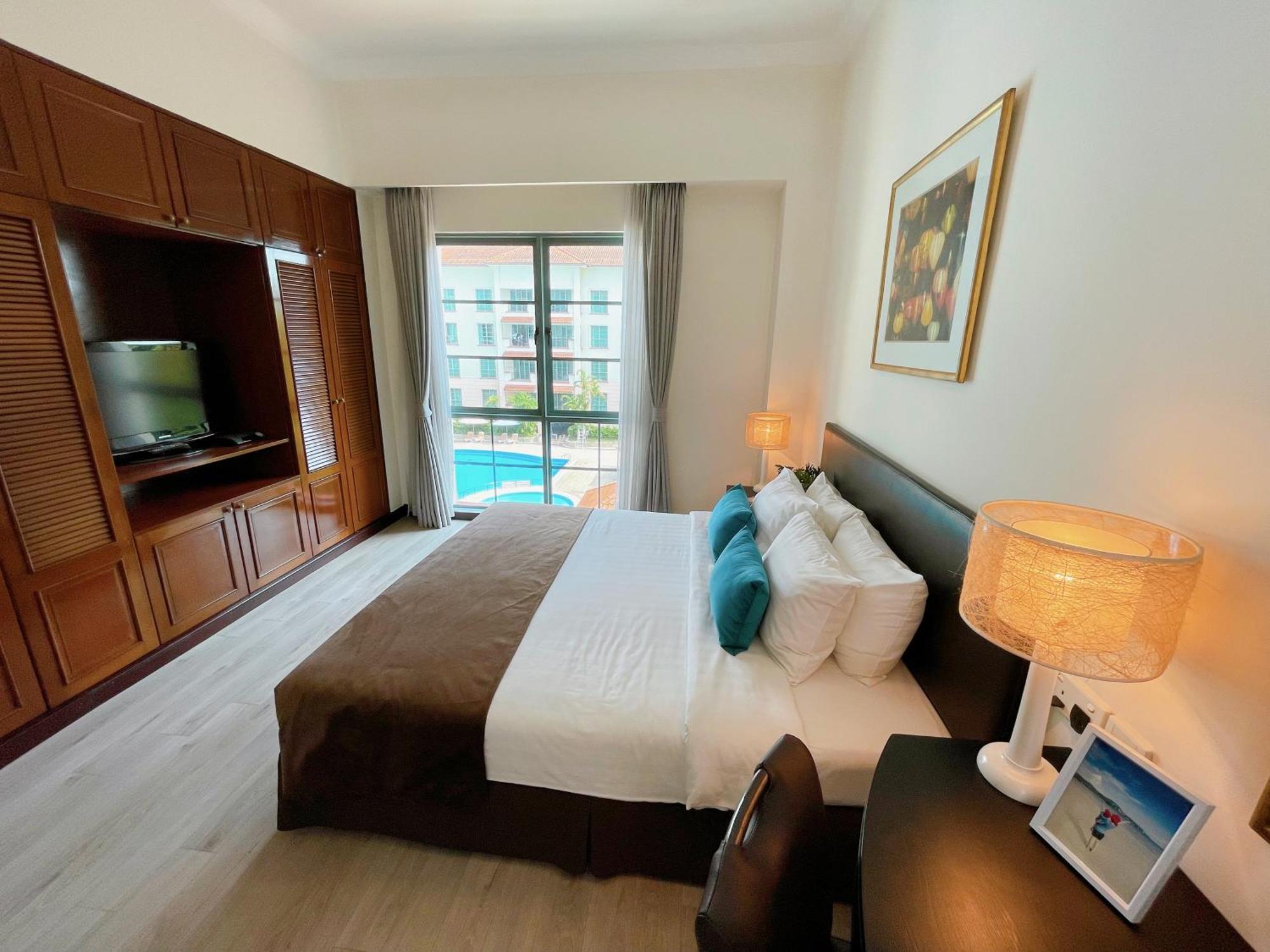 Diamond Westlake Hanoi